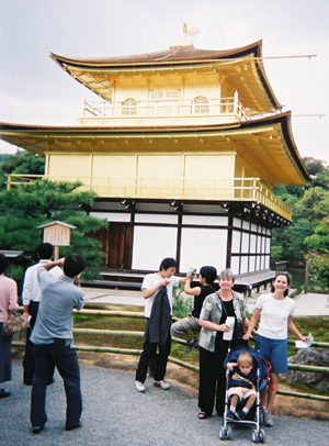 kinkakuji-mom-sas2.jpg